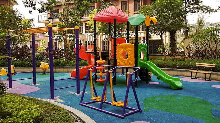 給力牌數(shù)字可轉(zhuǎn)動(dòng)兒童滑滑梯入住來賓市勝利藝術(shù)幼兒園