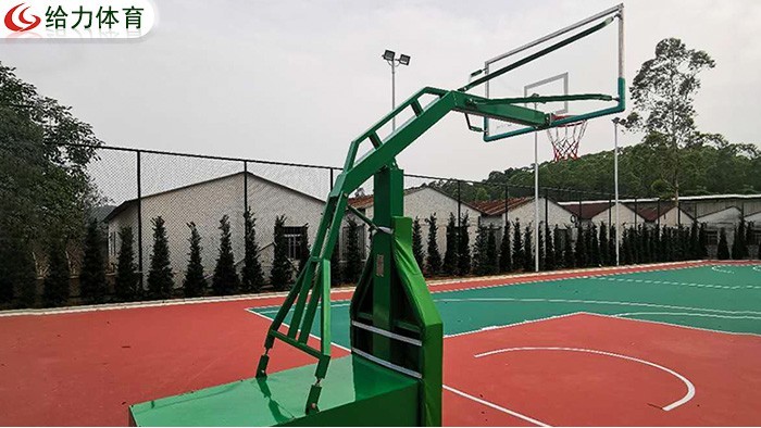 籃球架