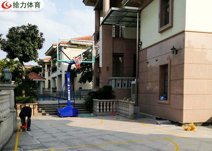 籃球架一個(gè)要多少錢