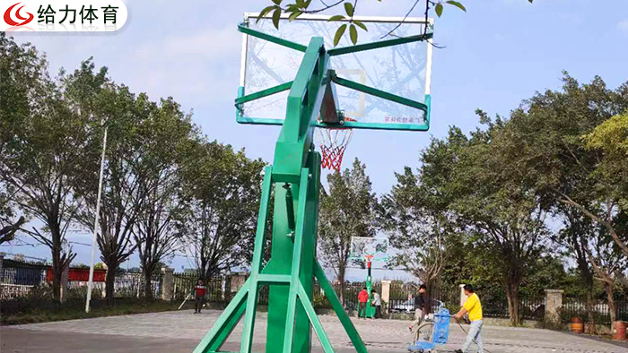 清遠籃球架廠家